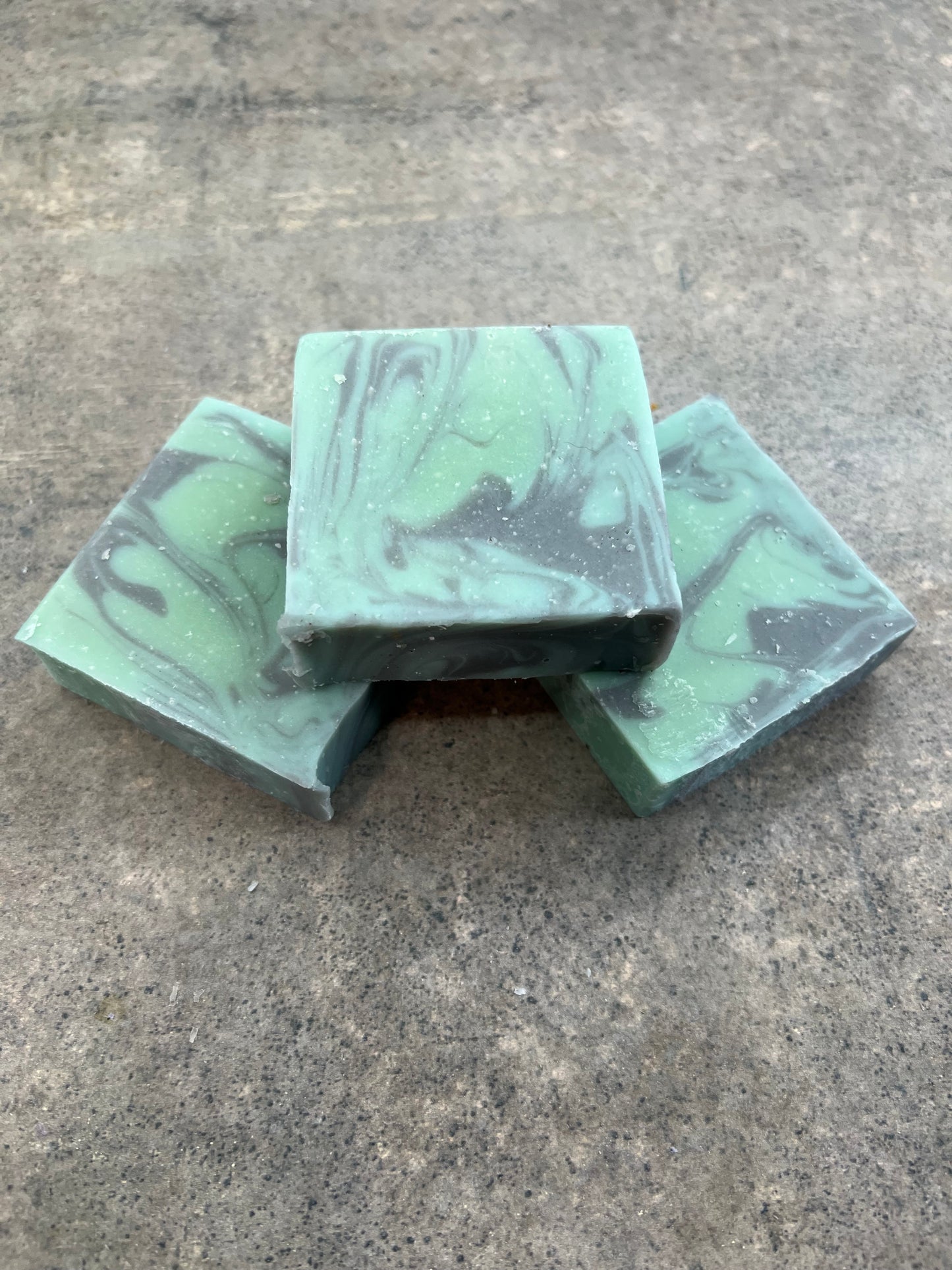 Fresh Linen and Bergamot