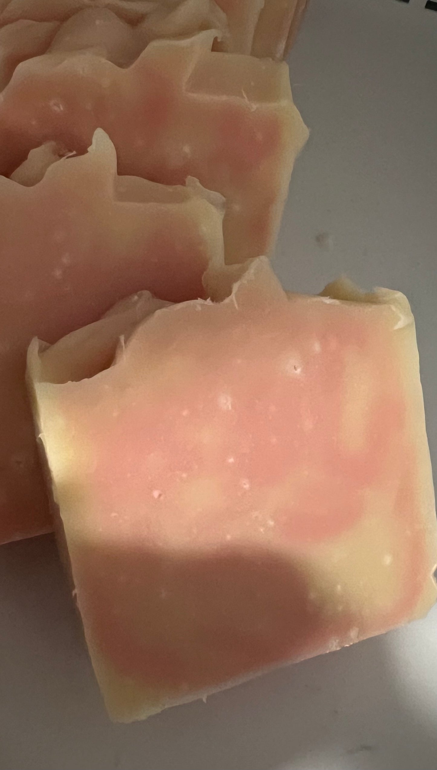 Grapefruit Pink grapefruit and lemon